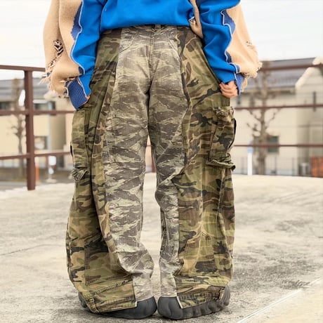 ドッキングカーゴパンツ