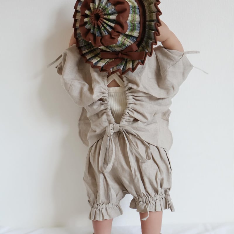 son and daughter】 ODETTE TOP | すみれ草