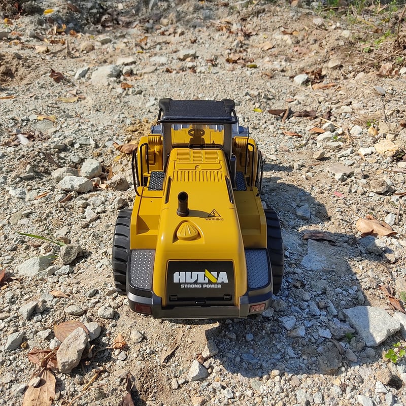 ラジコン ホイールローダー 合金強化版 1/14スケール 583 HUINA