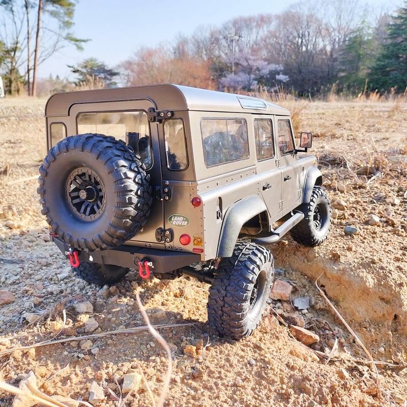 ラジコン オフロード ディフェンダー 1/8スケール Land Rover Defender