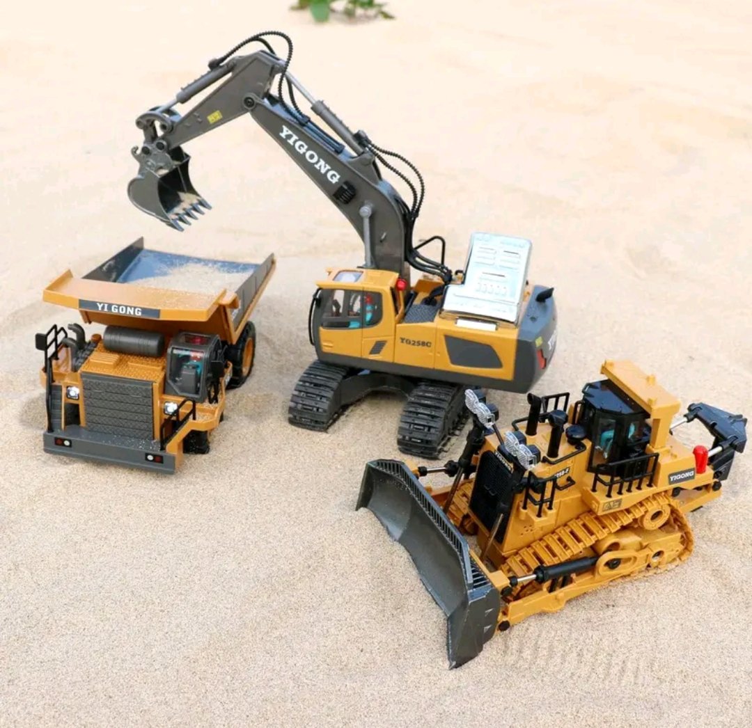 お*ま様 ラジコン3台セット　ジャンク ラジコン 建設車両3点セット（ショベルカー ブルドーザー ダンプカー