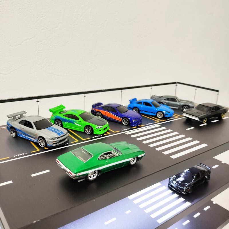 ミニカー ディスプレイ 5階建立体駐車場 LED照明搭載 1/64スケール