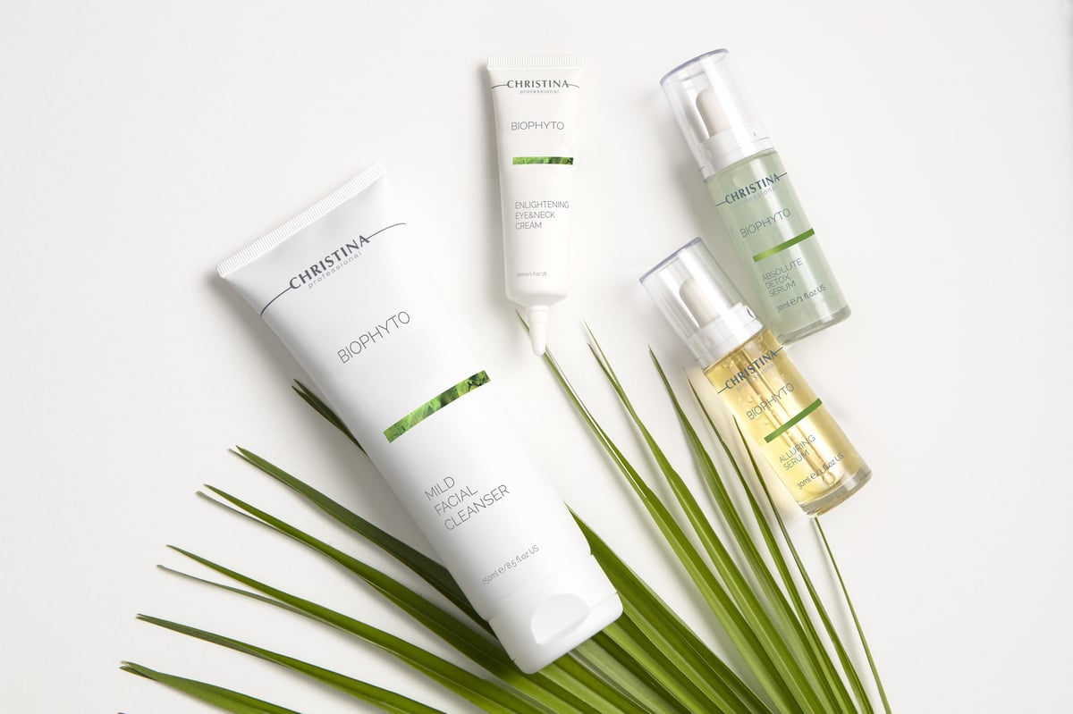 リトグラフ Ximena CRISTI ヒメナ・クリスティ作 『瓶のある静物』 リトグラフ Ximena CRISTI ヒメナ・クリスティ作 『瓶のある静物』