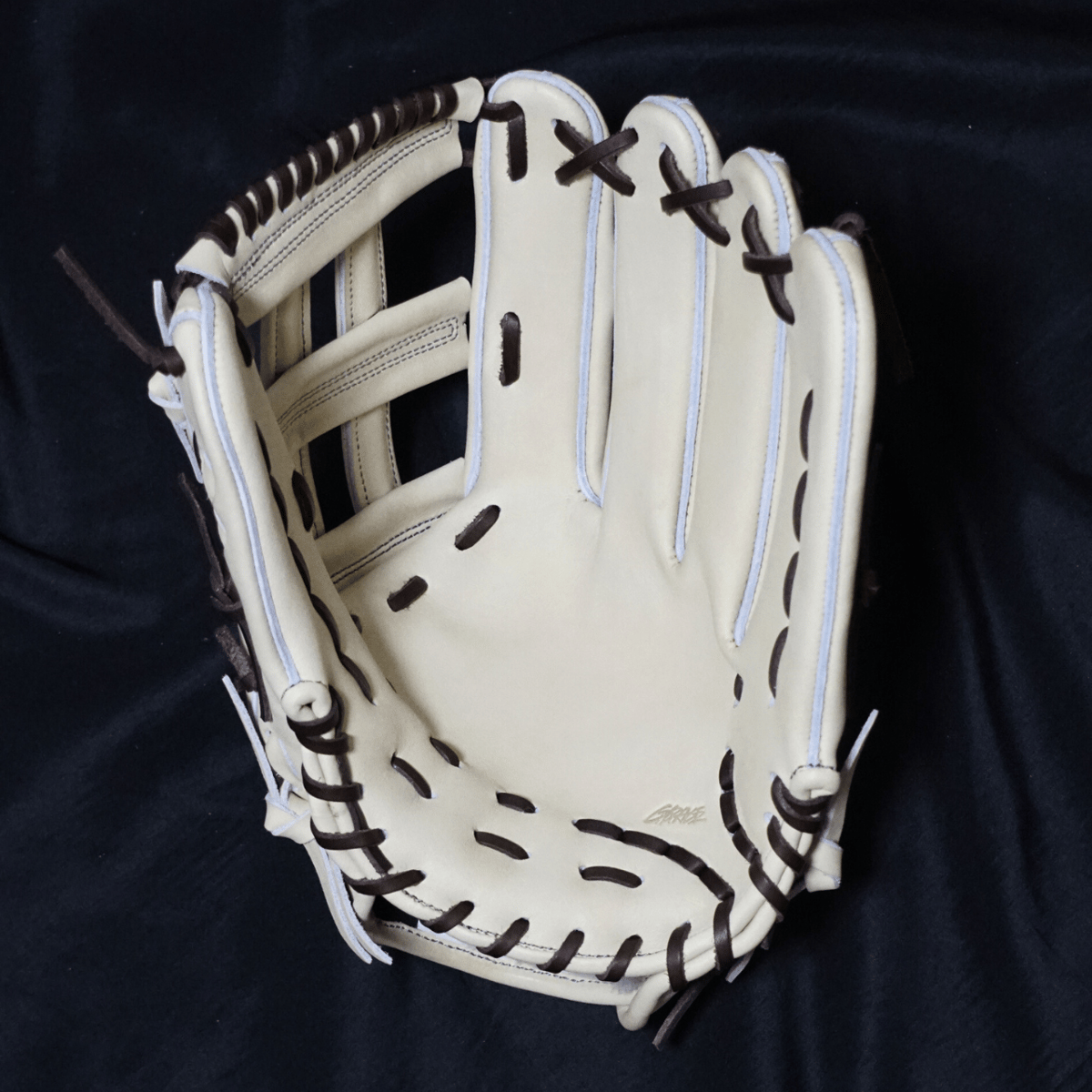 First やらかし Take GLOVE テイク 外野手用 硬式軟式兼用グローブ First やらかし Take GLOVE テイク 外野手用 硬式軟式兼用グローブ
