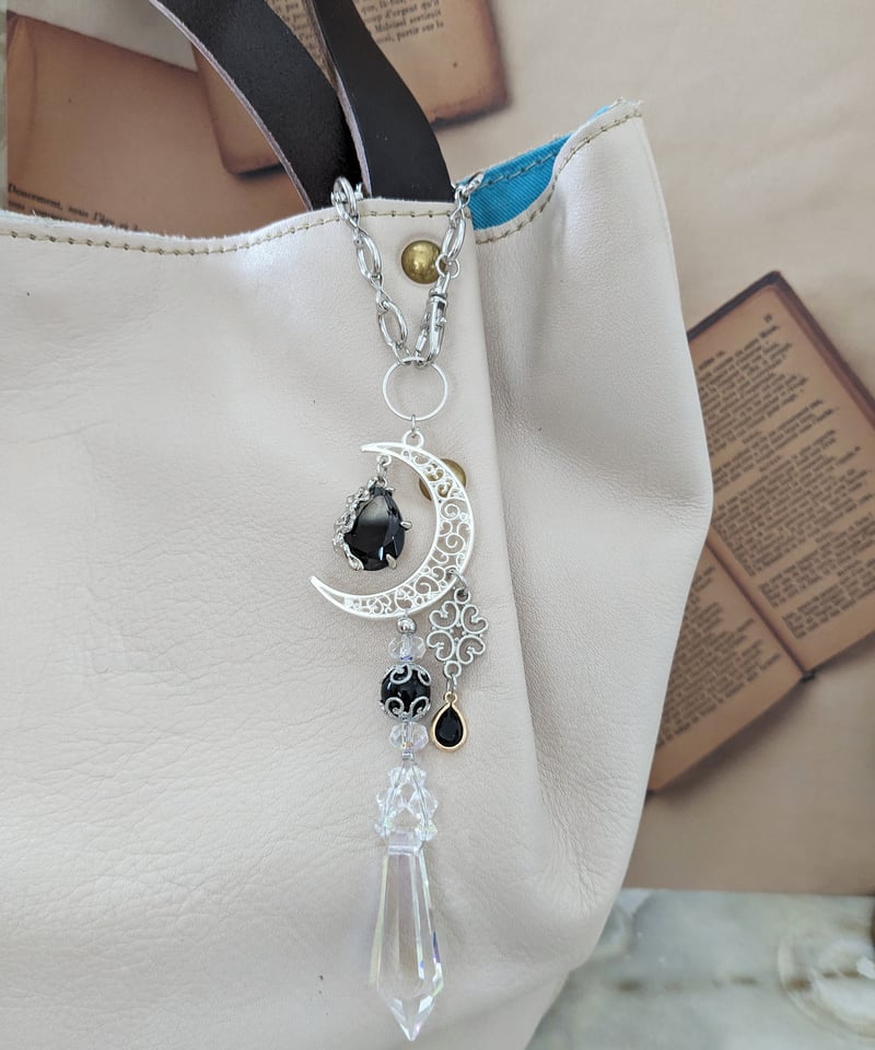 バッグチャーム【クレセントムーン】シルバー×ブラック