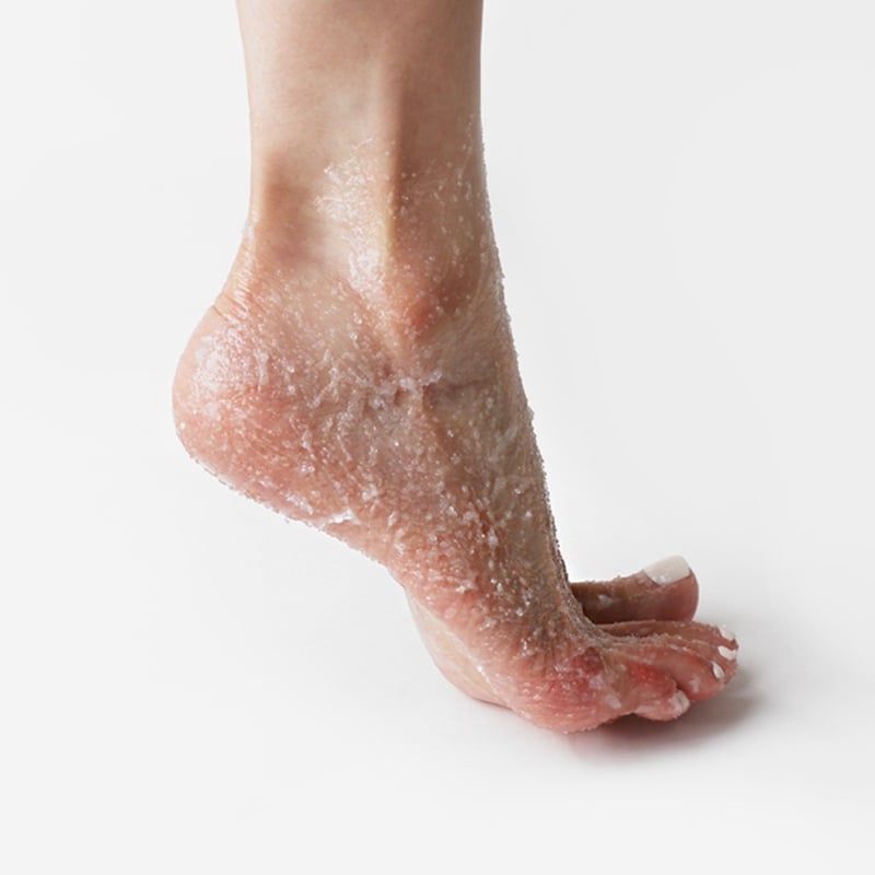 HEEL SKIN SCRUB (180ml) / 足角質/かかと/角質ケア/フットケア |