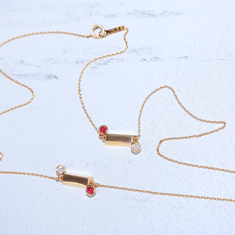 ゴールドバー　ダイアモンド＆ルビー ネックレス　K18