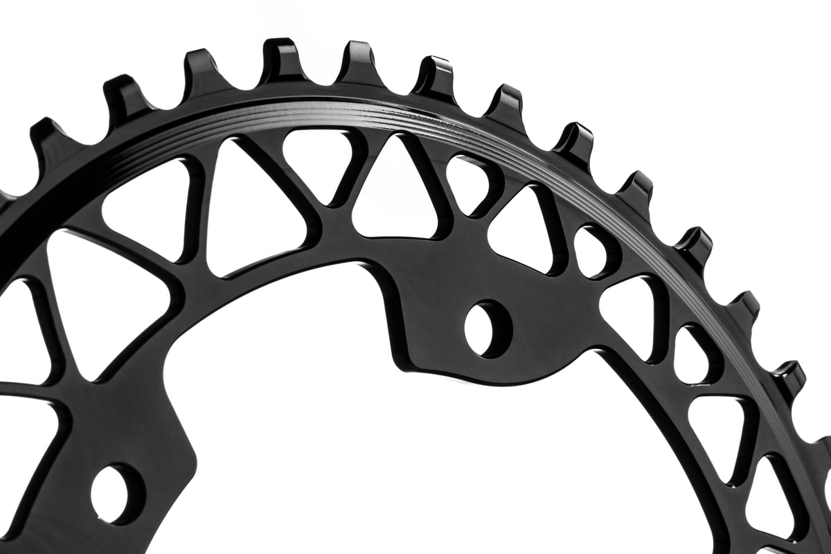 Absolute BLACK Gravel Oval 楕円チェーンリング Absolute Black】こだわりのOVALチェーンリングを再検証