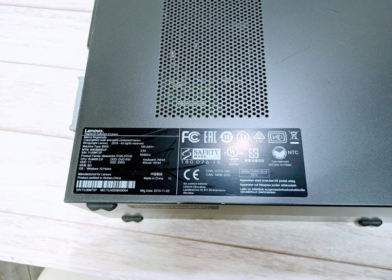スタイリッシュなPC②】Lenovo i5八世代CPU/M.2 SSD256 | Yonah