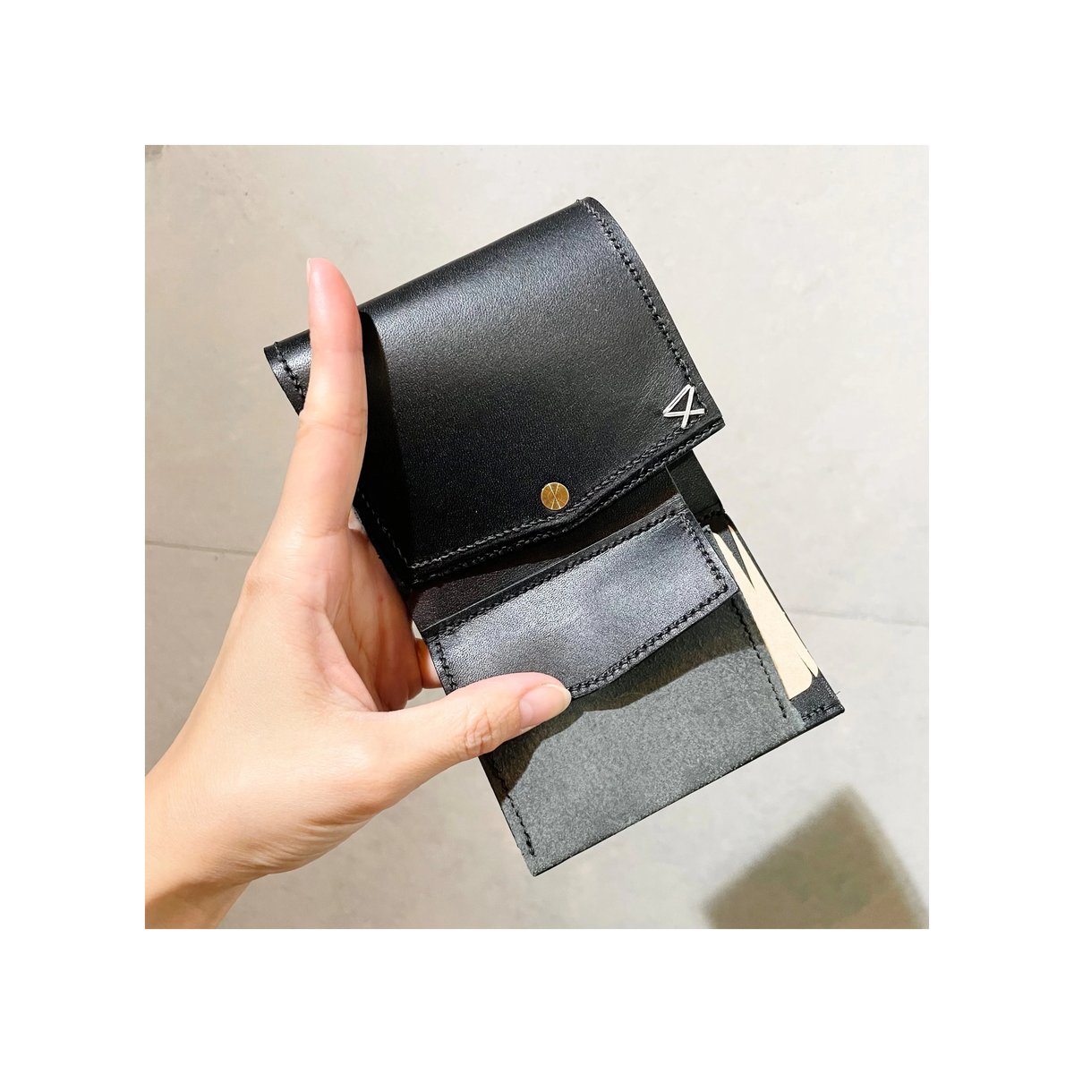 kaoyorinakami(折りたたみ財布 black)＆シール kaoyorinakami(折りたたみ財布 black)＆シール kaoyorinakami