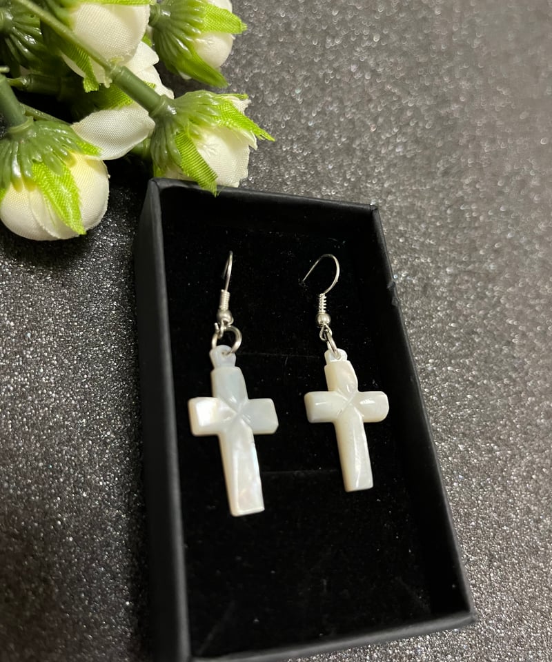 ベツレヘムパール ピアス 十字架 白蝶貝 クロス | sophia333