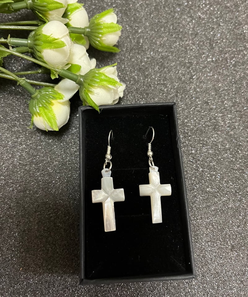 ベツレヘムパール ピアス 十字架 白蝶貝 クロス | sophia333