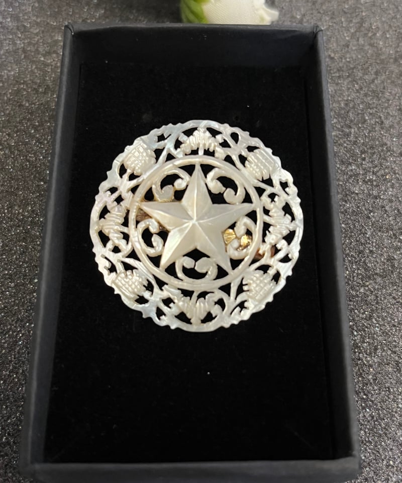 ベツレヘムの星　ベツレヘムパール　マザーオブパール　ブローチ ベツレヘムパール ベツレヘムの星 五芒星 5つ星 ブローチ