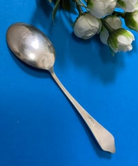 イギリス　王室御用達　1944年　最高級銀食器　純銀製スプーン