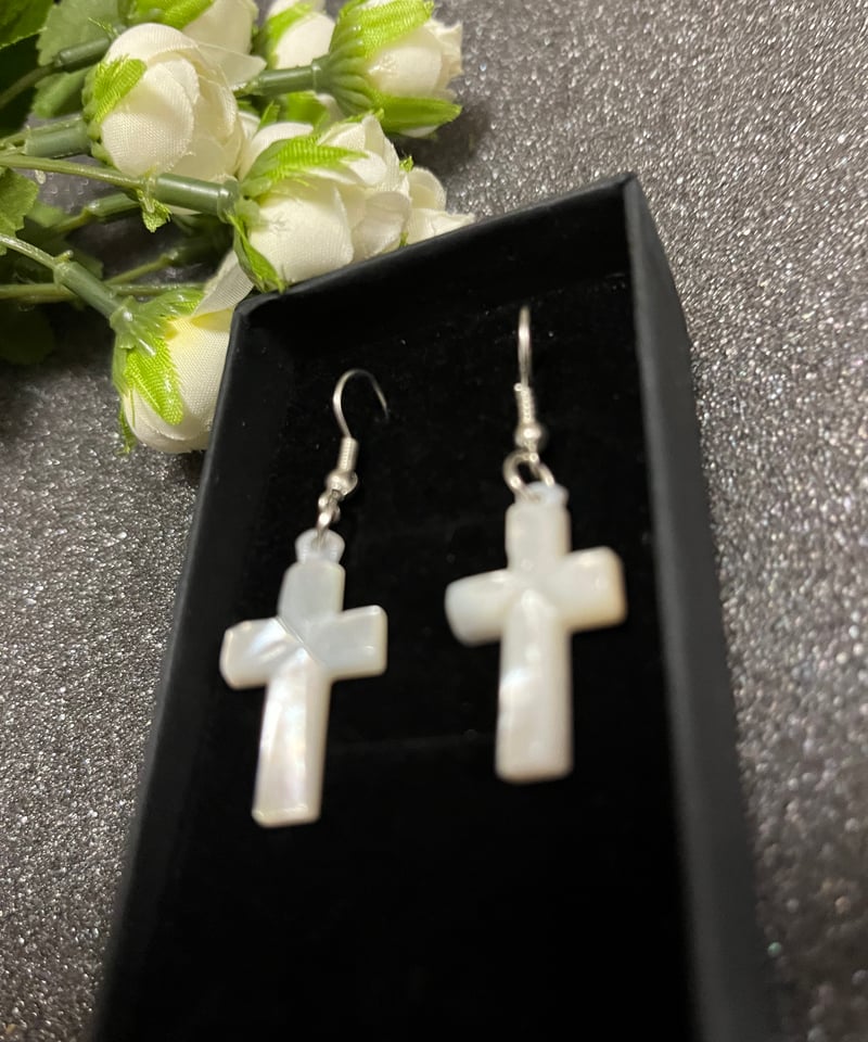 ベツレヘムパール ピアス 十字架 白蝶貝 クロス | sophia333
