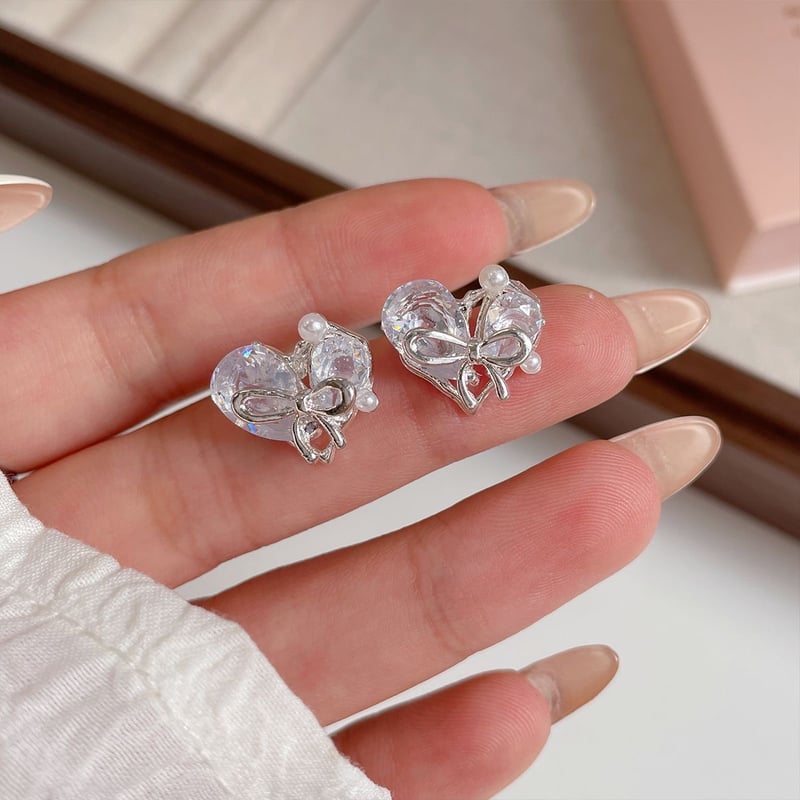 キラキラピアス 925アレルギー対応 ハードピアス 可愛いピアス