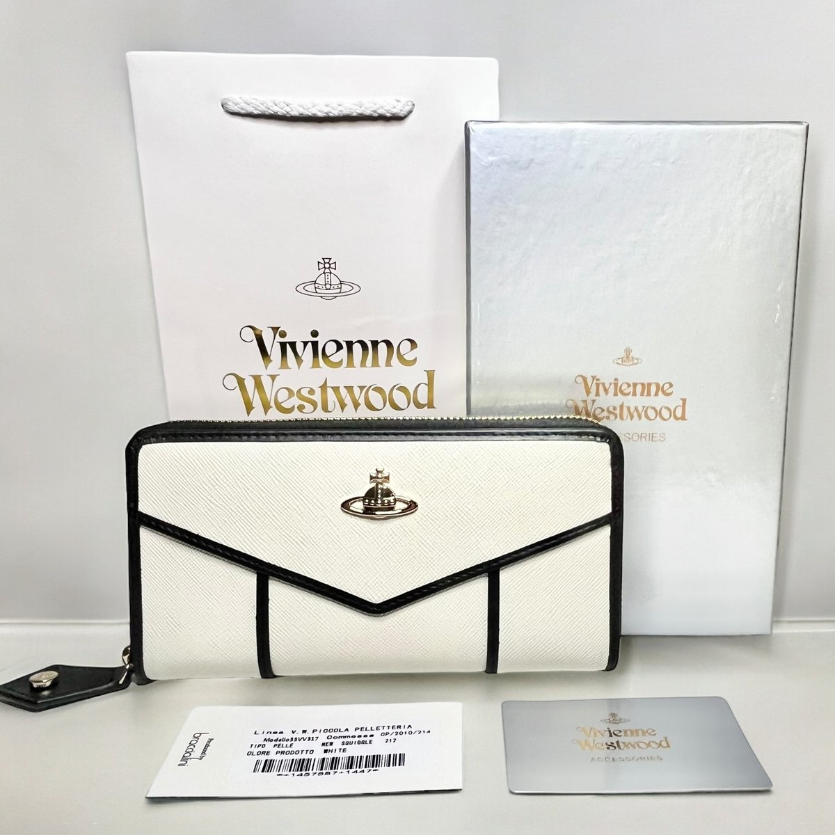 VivienneWestwood 長財布 | LQEMIE