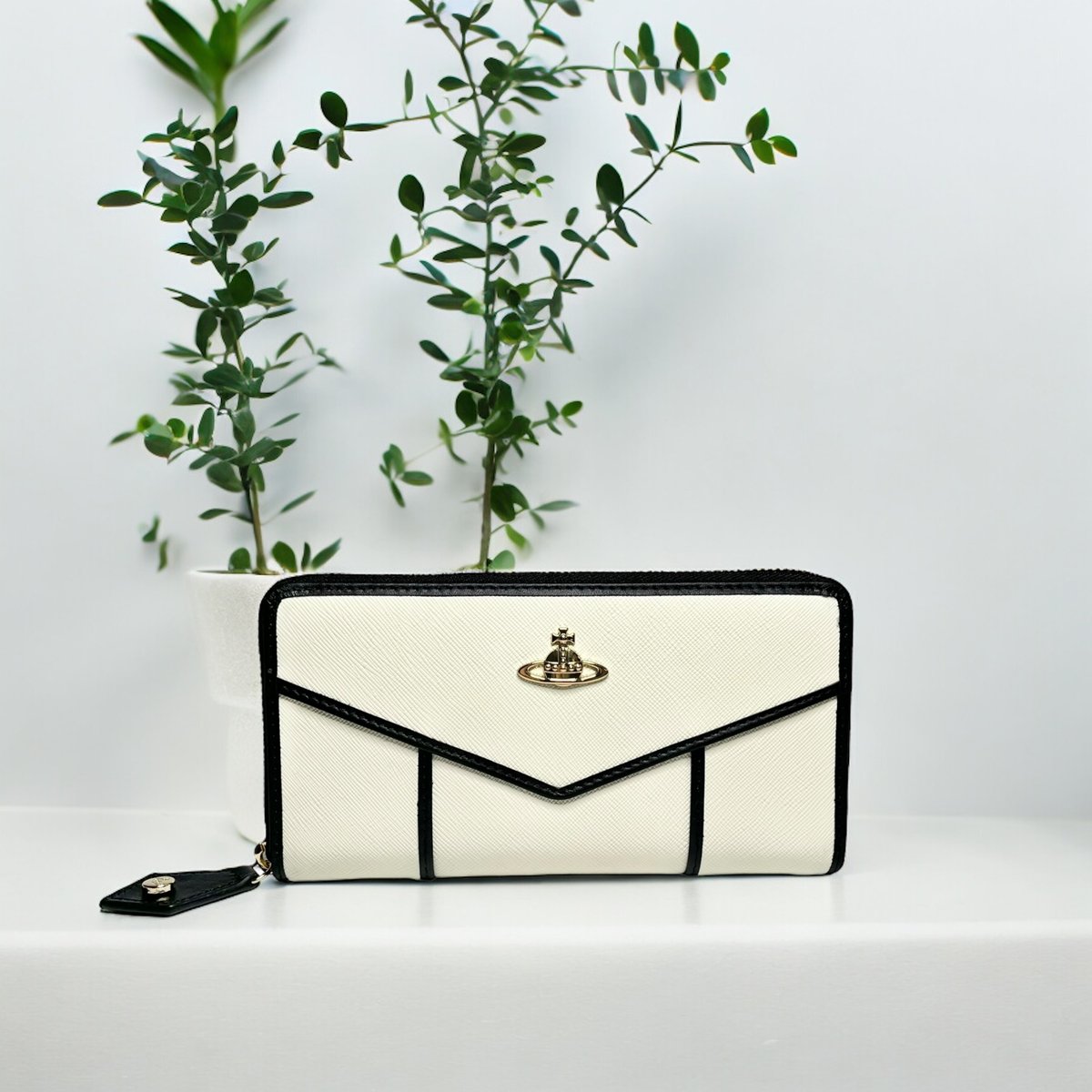 VivienneWestwood 長財布 | LQEMIE