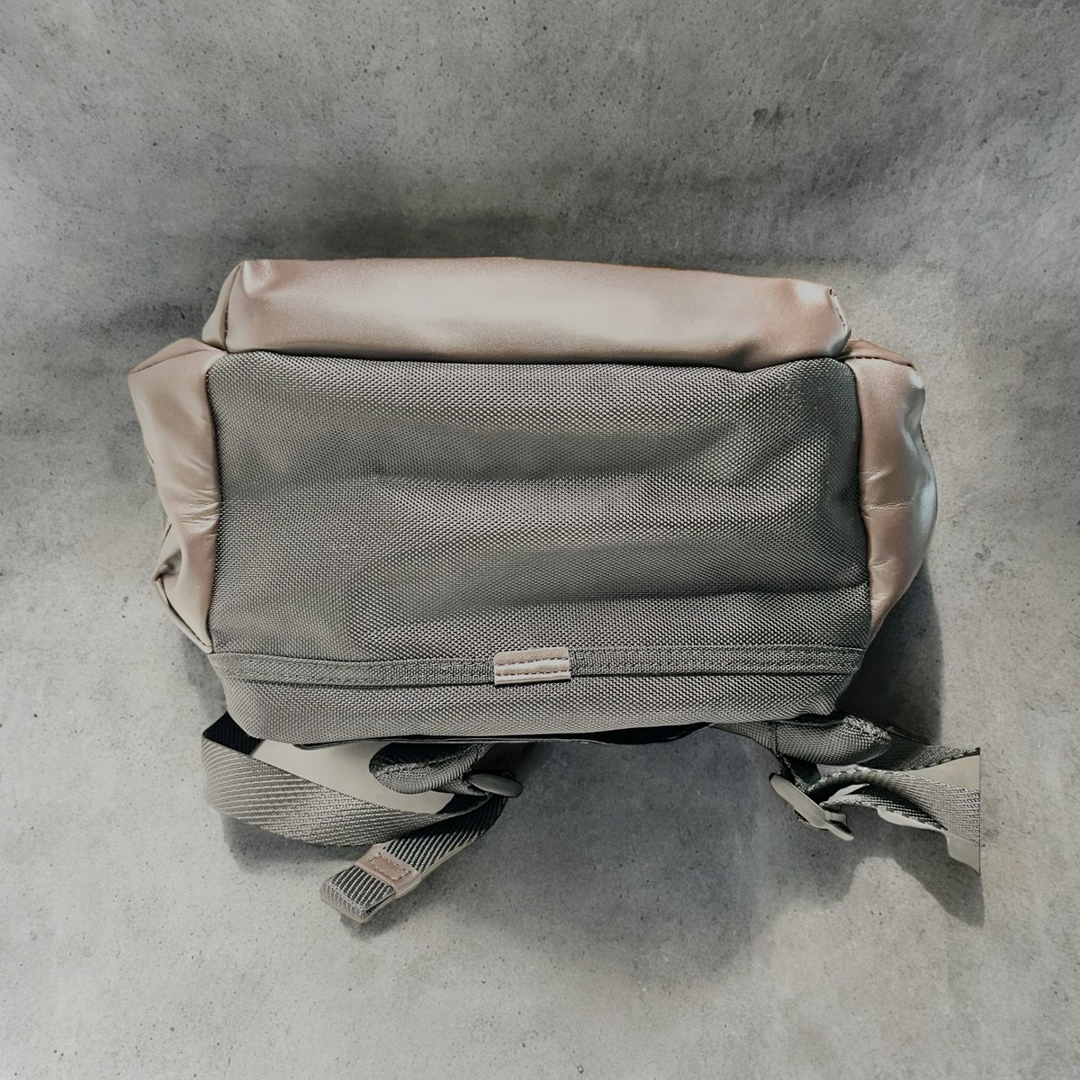 未使用品 TUMI「キングスビルデラックス」バックパック 訳あり】【未使用】TUMIキングスビル デラックス｜Yahoo!フリマ