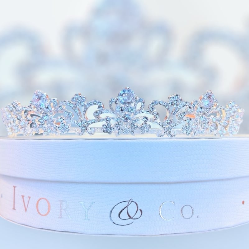 Ivory&Co. Alyssa | UH Bridal Accessory Rental Ivory&Co. Alyssa | UH Bridal Accessory Rental