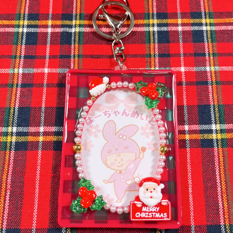 【クリスマス】ギンガムチェック（赤×緑) サンタ帽子 サンタ看板　キーホルダーケース