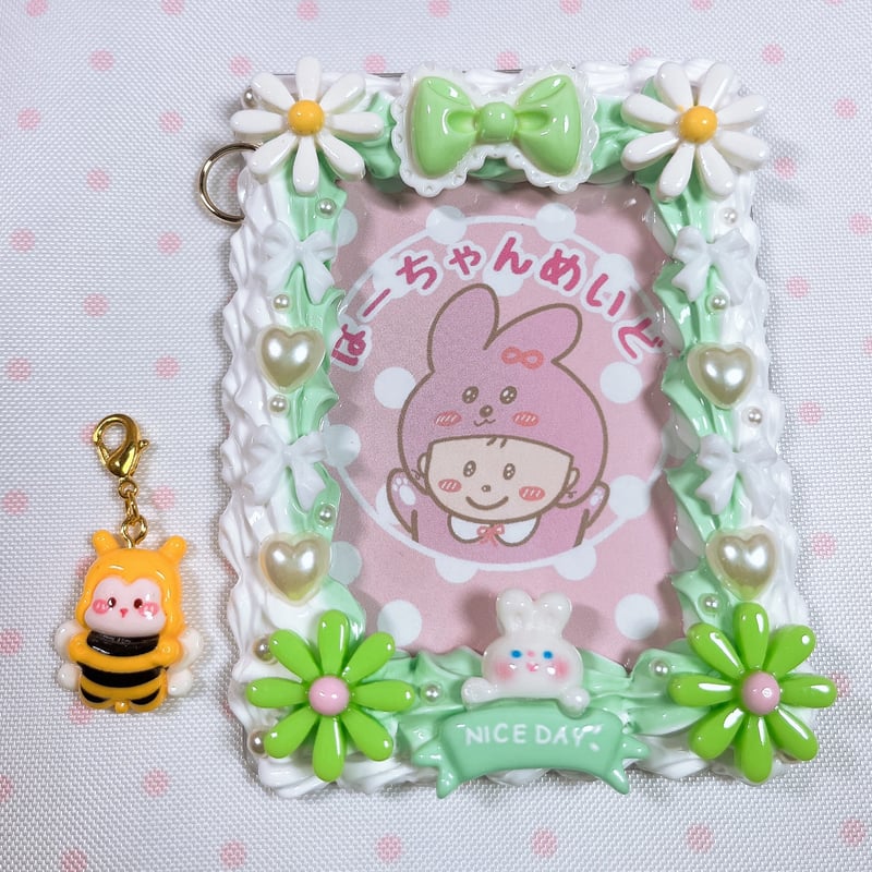 ホイップデコトレカケース（ミントカラー）（うさぎ×はちチャーム