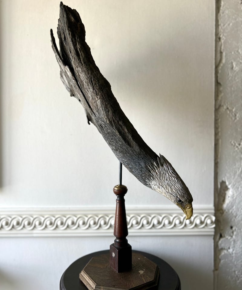 白鷲 NO.51「白頭鷲の一閃」 | 流木と動物彫刻