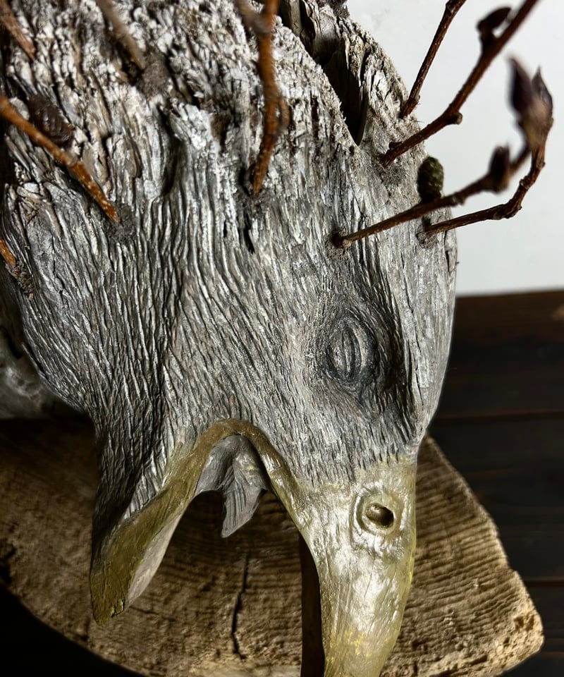 NO12「冬獣夏草」 | 流木と動物彫刻