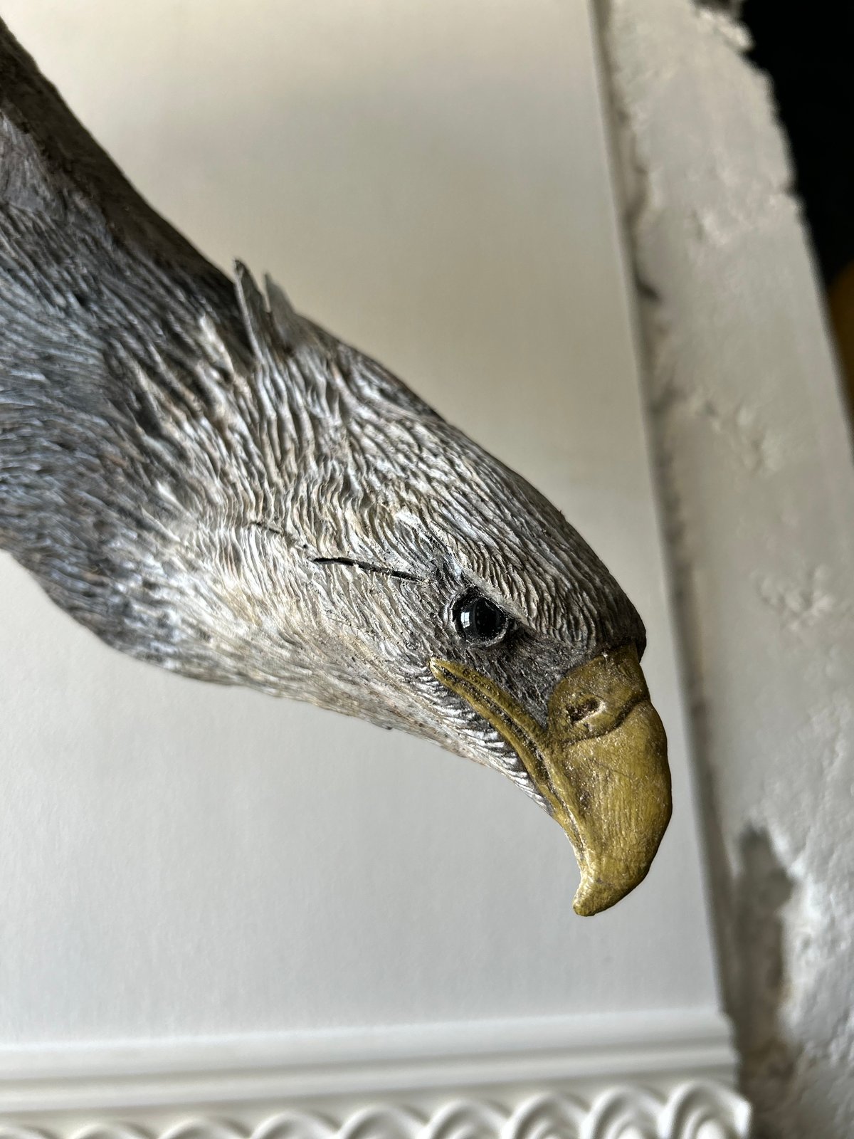 二頭の鷲のメタル彫刻 二頭の鷲のメタル彫刻 二頭の鷲のメタル彫刻 二頭の鷲のメタル