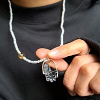 Hamsa 4