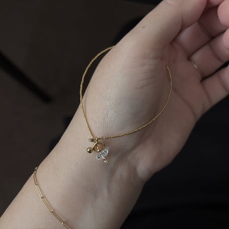 6/19 new - gold or silver - quartz bracelet  -