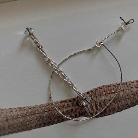 - tres silver bracelet -