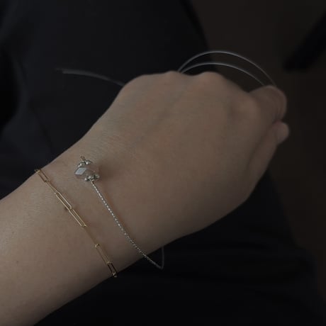 6/23new - silver  - quartz bracelet  -