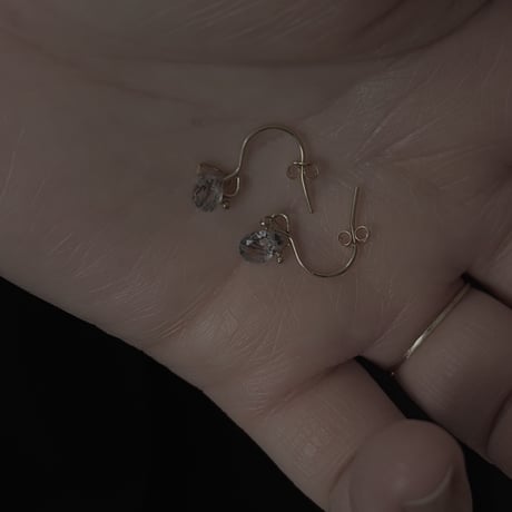 -  drop tourmaline quartz pierce  -  片耳