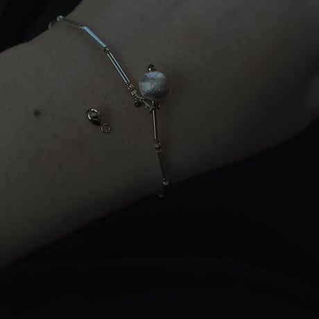 -new-   -k18YG egg charm-