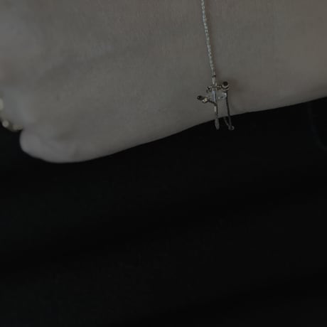 - tres silver bracelet -