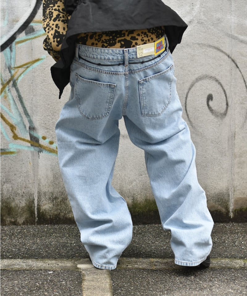 NEO BLUE BAGGY JEANS | 45do NEO BLUE BAGGY JEANS | 45do