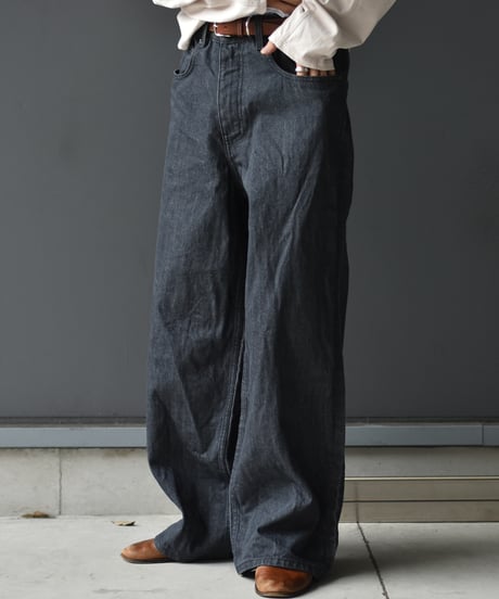 NEO BLUE  SUPER BAGGY JEANS