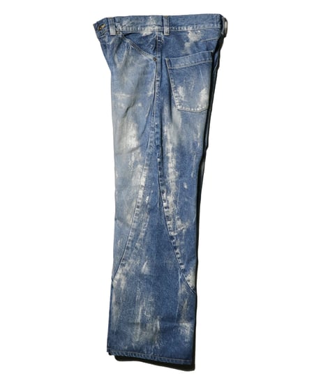 encode PROTOTYPE 3D JEANS  SILVER PAINTING