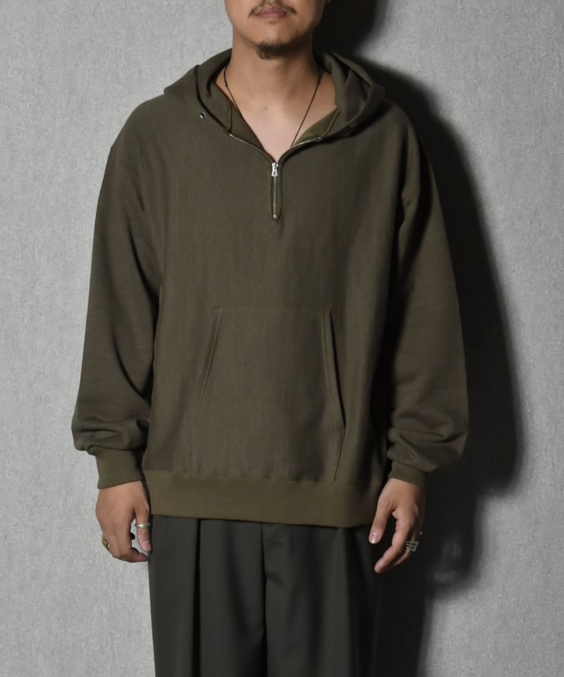 ULTERIOR HALF ZIP HOODIE