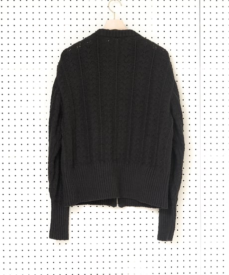 Call   PAPER-CUT KNIT BLOUSON