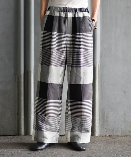 superNova. Mesh pants - Check