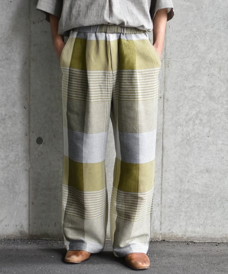superNova. Mesh pants - Check