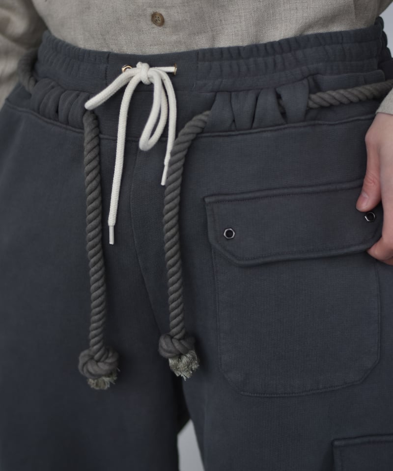 PARANOID Reins Sweat Cargo Pants | 45do PARANOID Reins Sweat Cargo Pants | 45do
