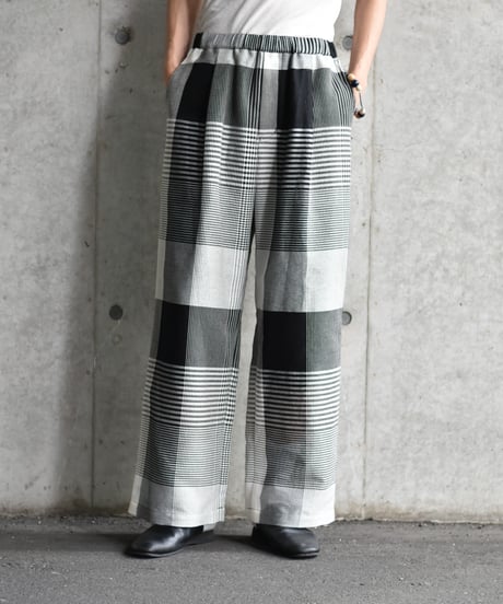 superNova. Mesh pants - Check
