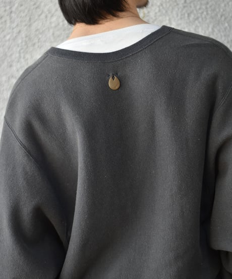 NAM Accordion Worn Neck Sweat
