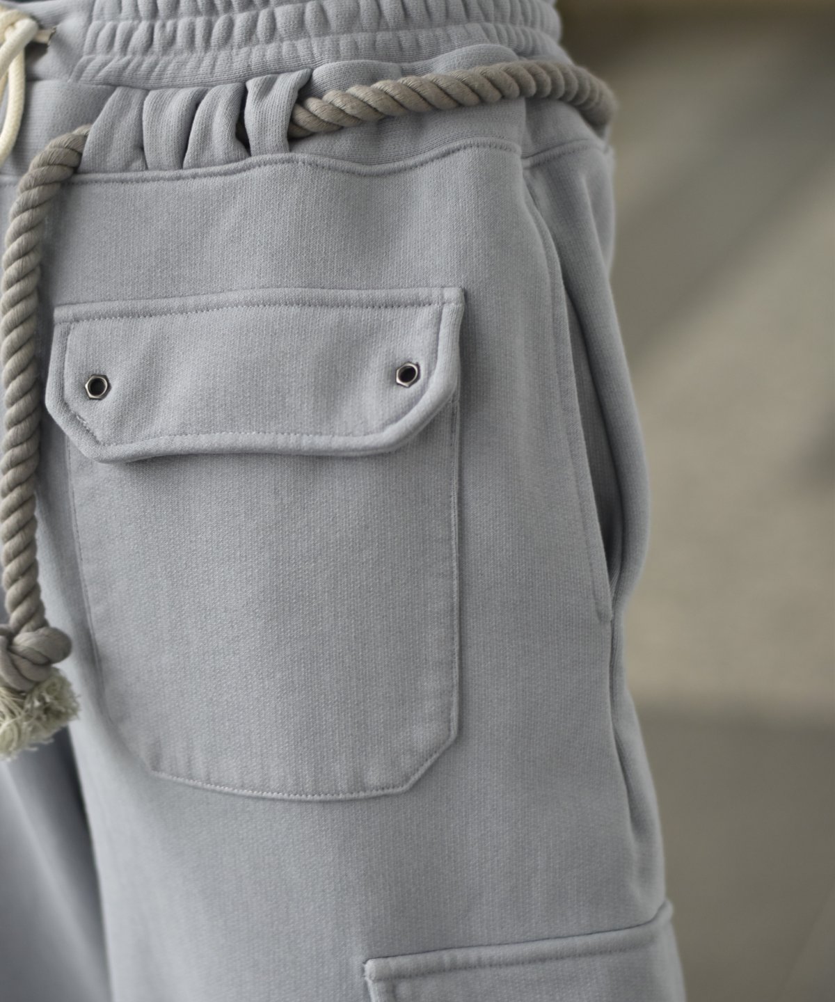 LAST1】PARANOID Reins Sweat Cargo Pants | 45do｜