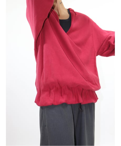 NAM Accordion Worn Neck Sweat