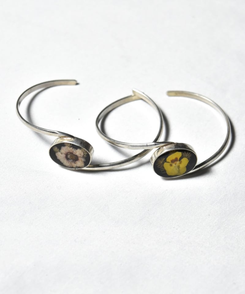 GUSTAVO flower Z bracelet | 45do｜ULTERIOR・refom