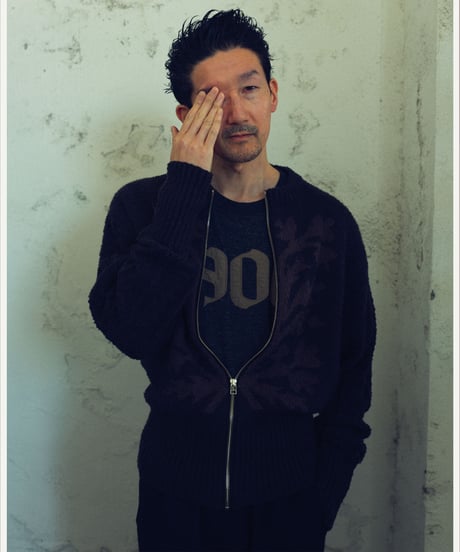 Call   PAPER-CUT KNIT BLOUSON